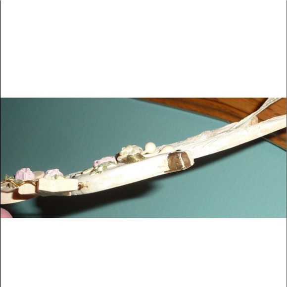 🕊️SALE Vintage Ivory Dove ceramic ornament copper wire Victorian Peace Christmas - Picture 5 of 5